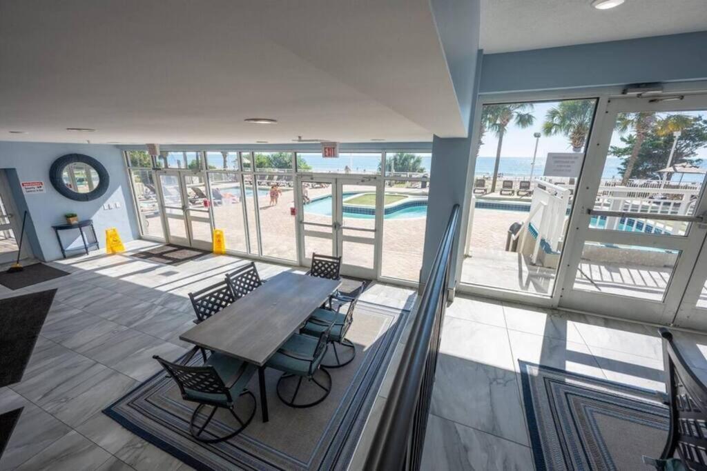 Oceanfront In Myrtle On Ar 5th Floor