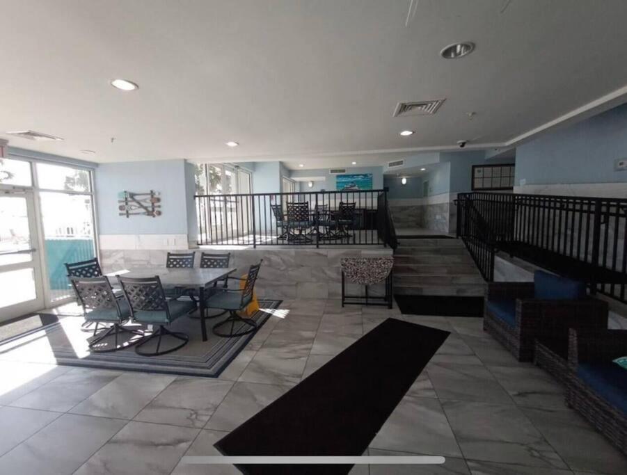 Oceanfront In Myrtle On Ar 5th Floor