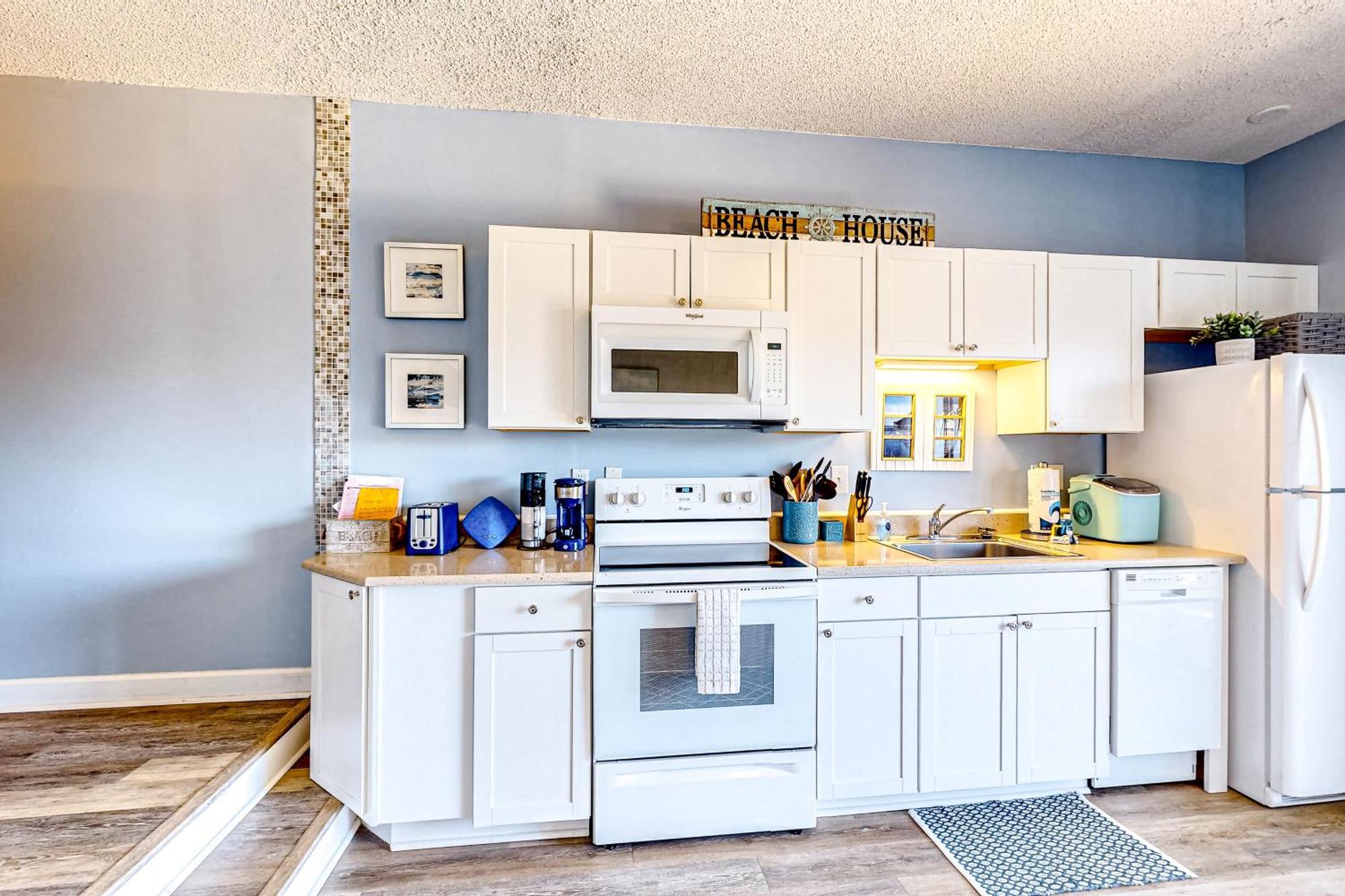 On Coastal Time Apartment *