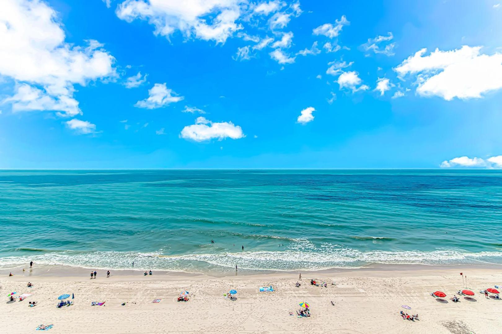 Oceanfront Queen Suite- Sea Mist 21004 Myrtle Beach