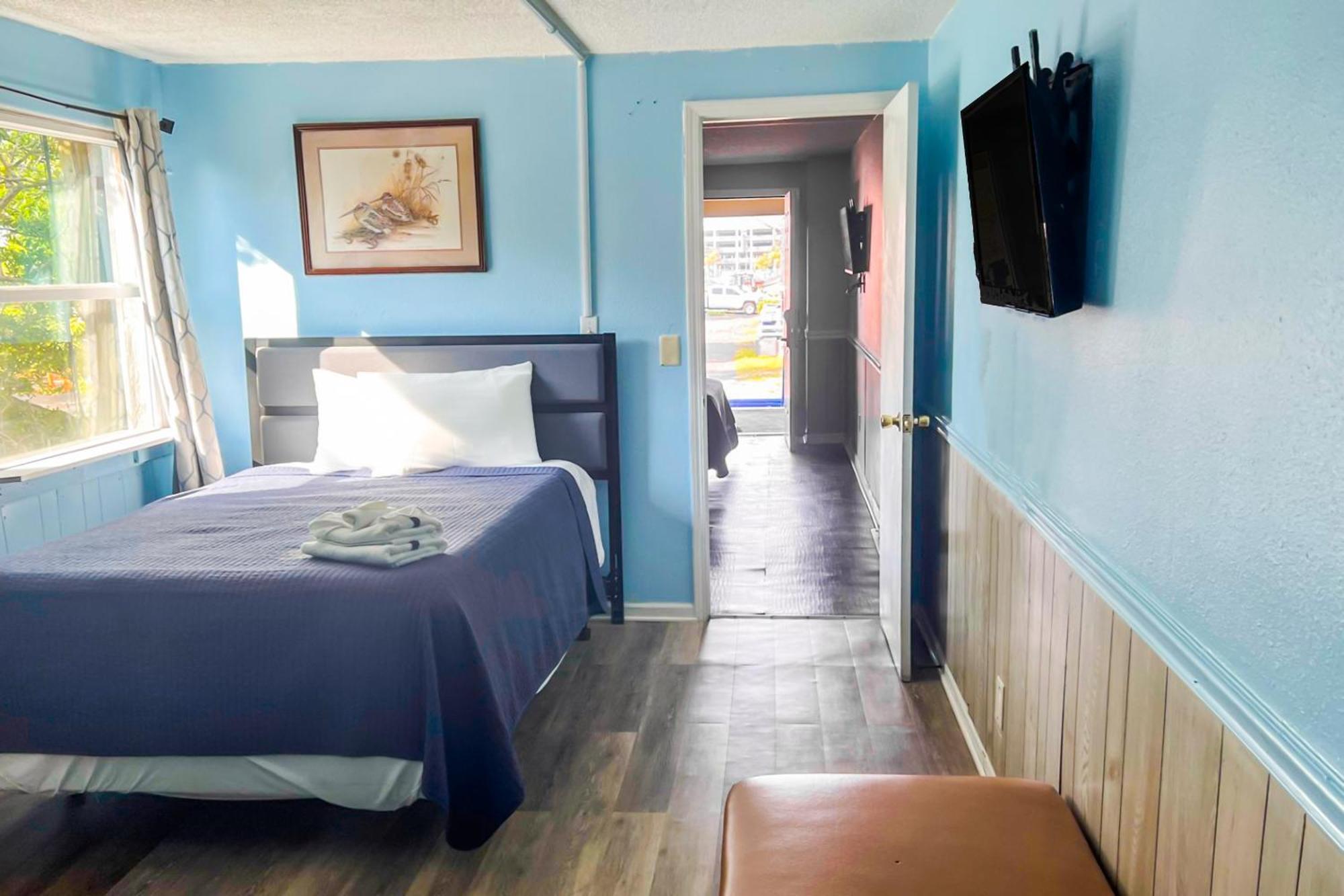 Hotel Crepe Myrtle By Oyo