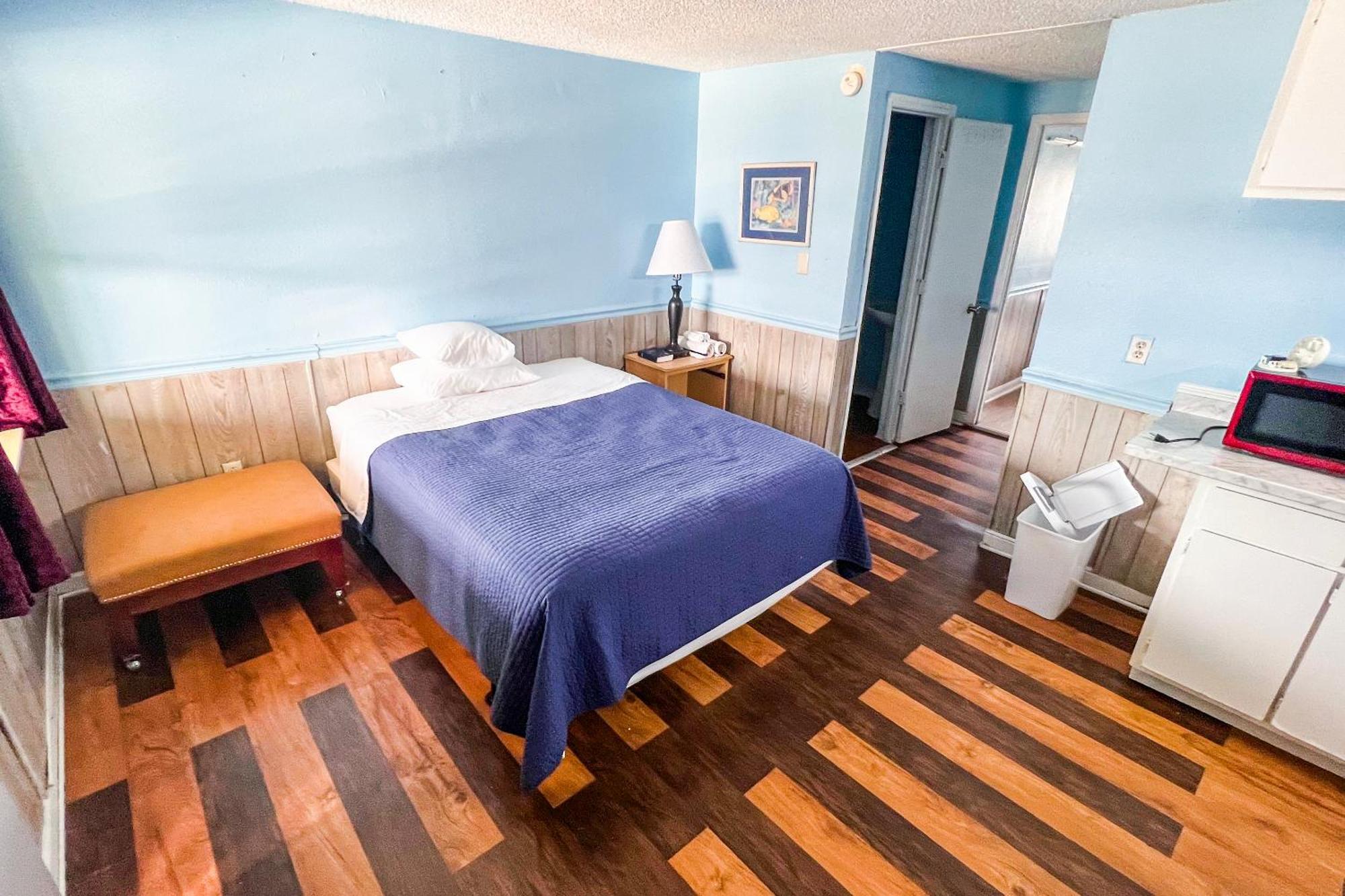 Hotel Crepe Myrtle By Oyo 2*