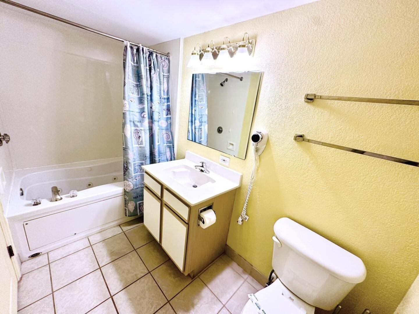 Baywatch I 1607 Apartment *
