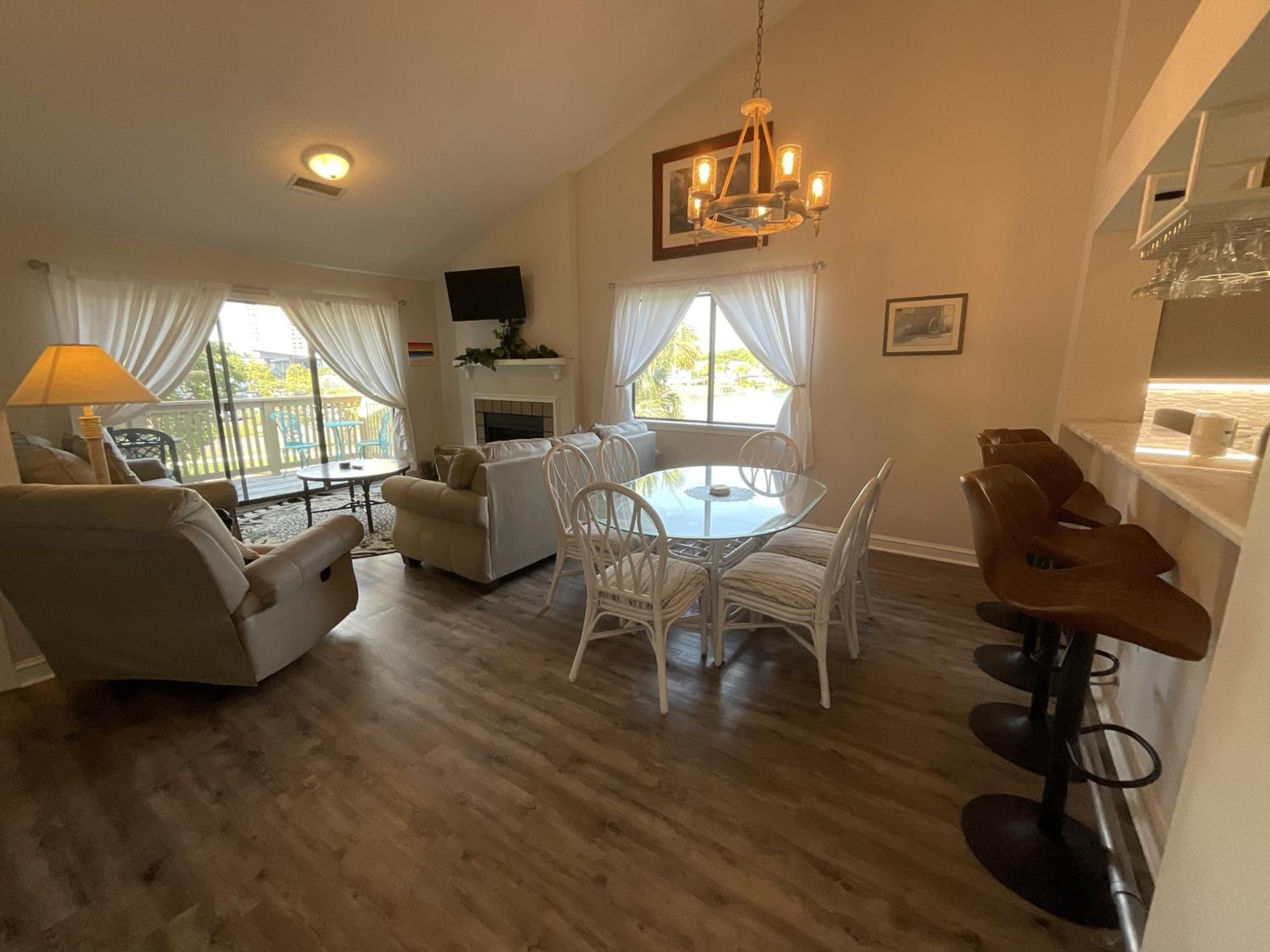 8i Richmond Park * Myrtle Beach