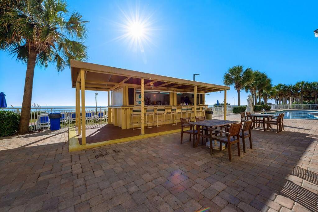 Apartment Oceanfront 2 Bedroom On Cam 2nd Floor