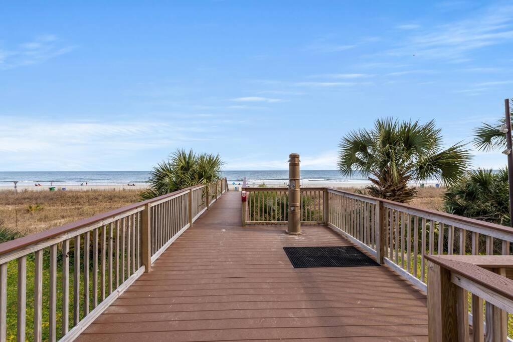 Oceanfront 2 Bedroom On Cam 2nd Floor * Myrtle Beach