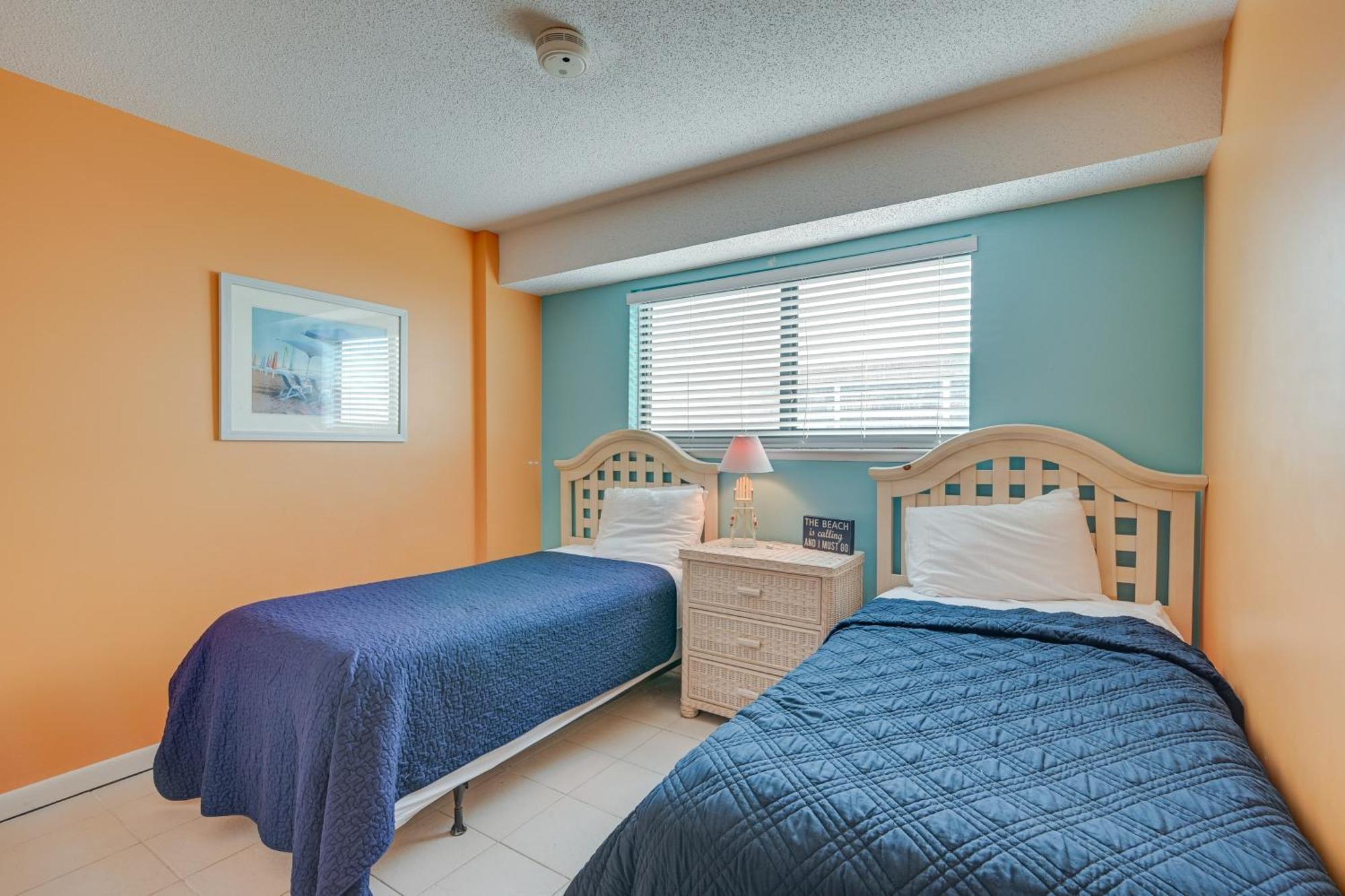 Beachfront With Pool At Myrtle Resort! Apartment
