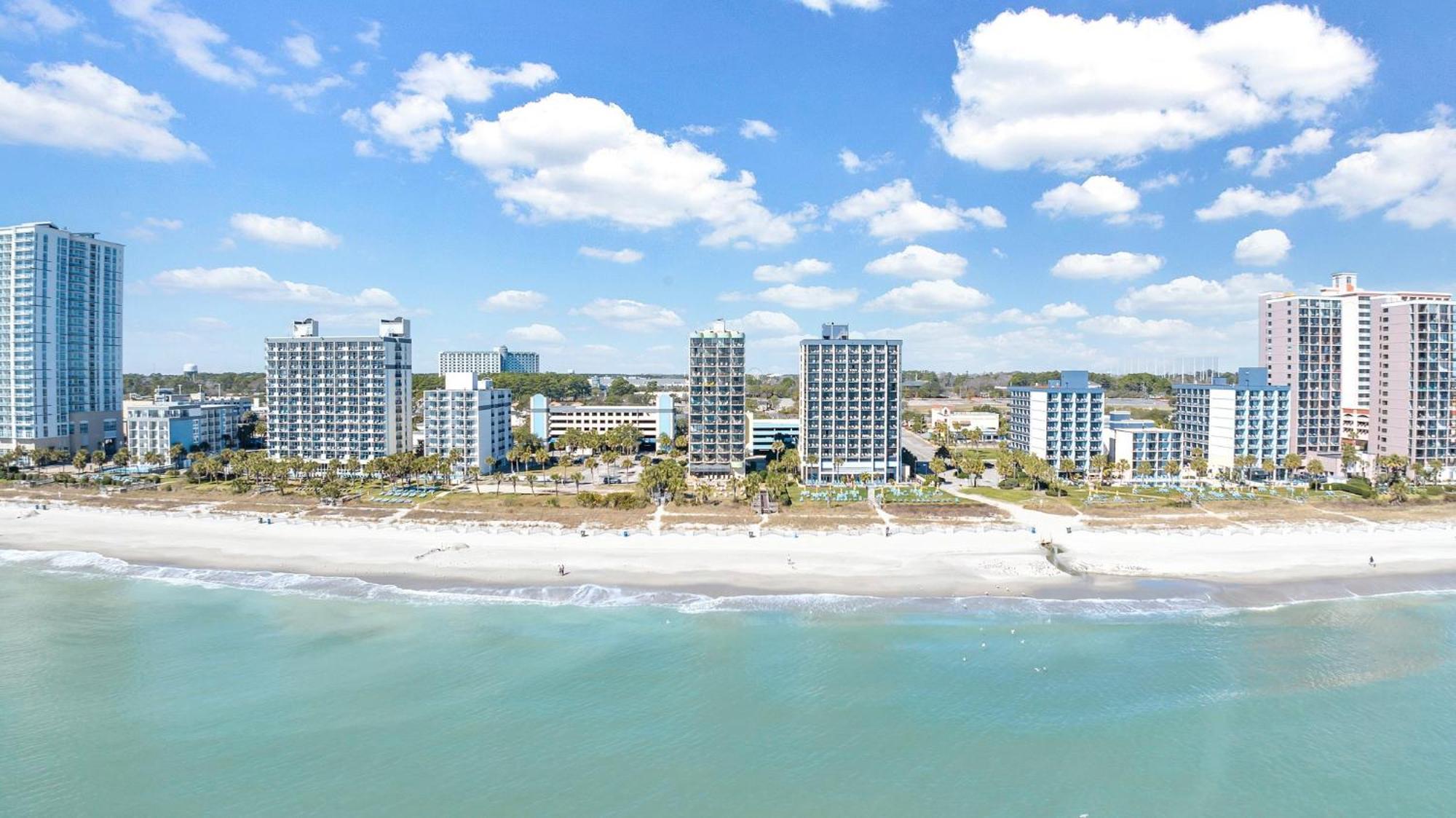 Remodeled Direct Ocean Front By Convention Center