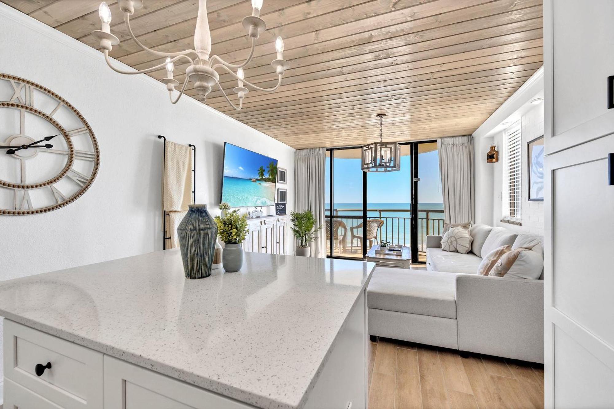 Remodeled Direct Ocean Front By Convention Center Myrtle Beach
