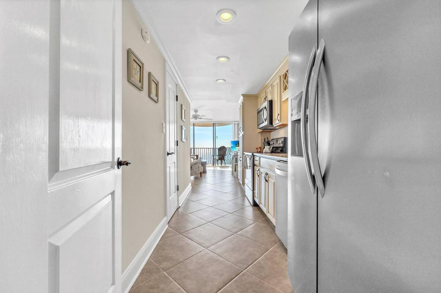 Couples Retreat On The Ocean Wwasher And Dryer! Apartment Myrtle Beach
