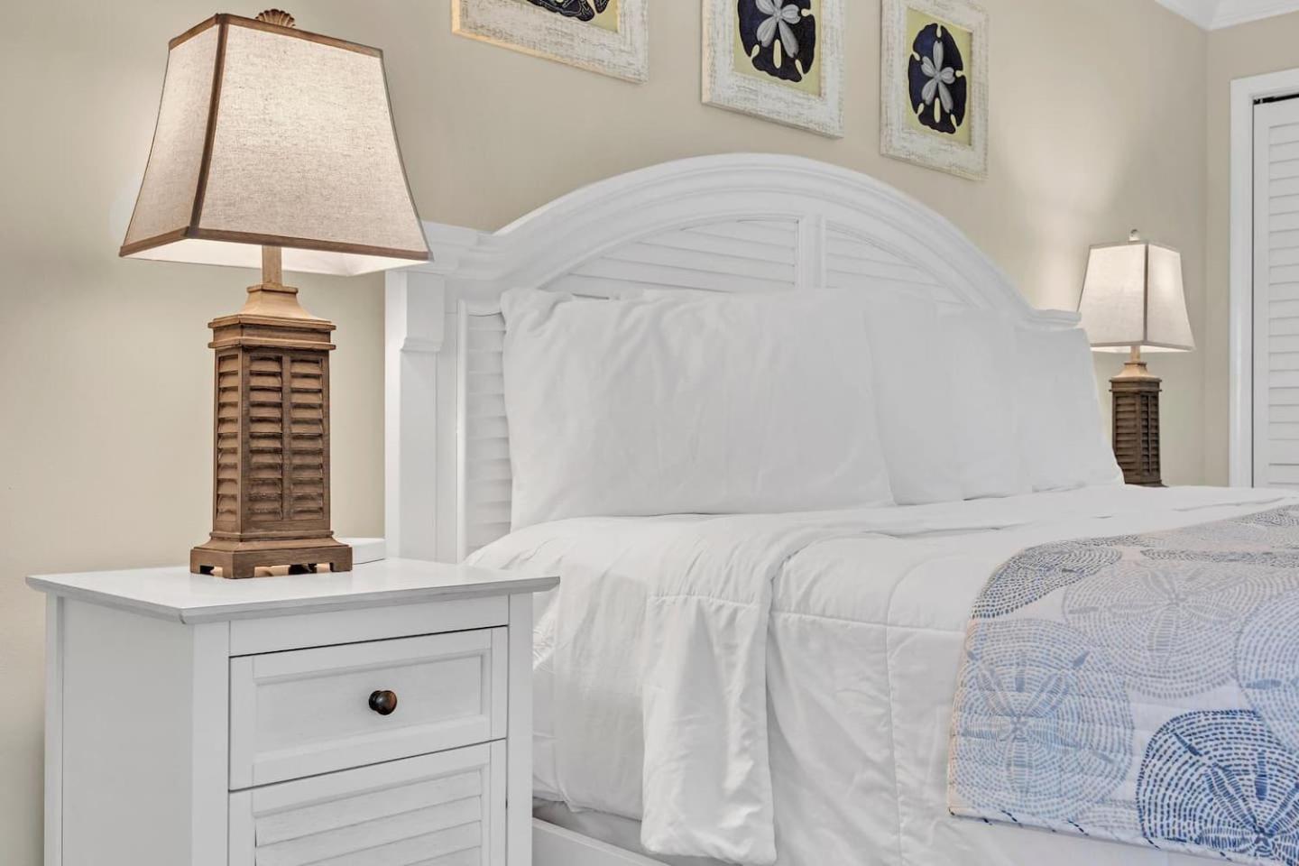 Apartment Couples Retreat On The Ocean Wwasher And Dryer! Myrtle Beach
