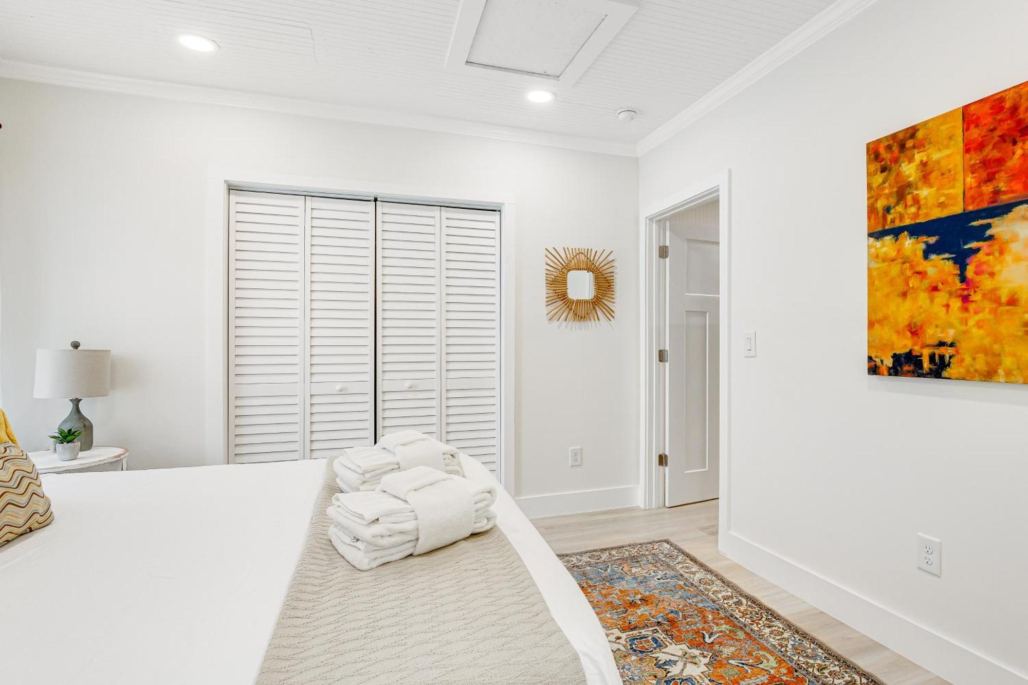 Folly's Hideaway A & B Holiday home