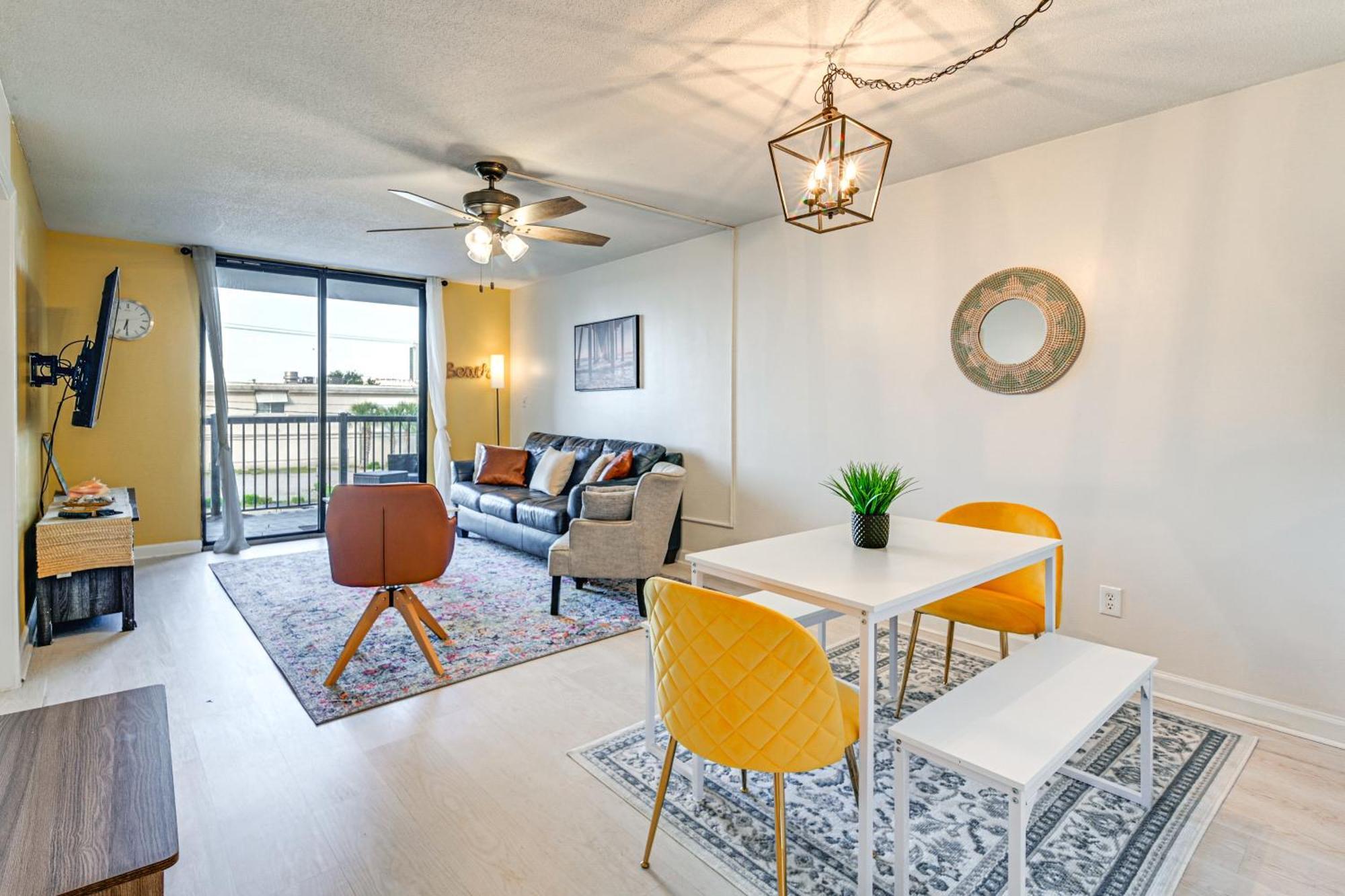 Updated Condo, Walk To Myrtle Beach! * Myrtle Beach