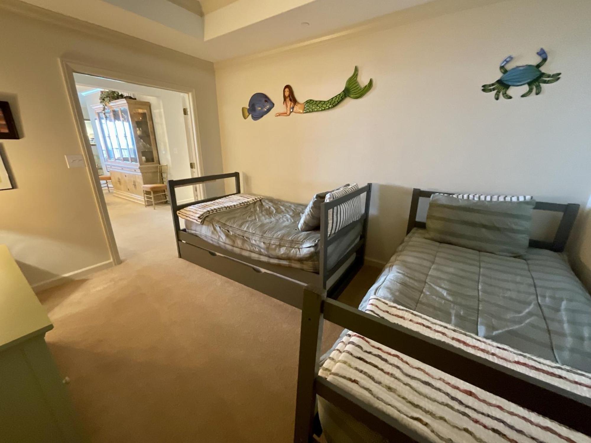 Corner Oceanfront 16th Floor Beauty With Access To Amenities *