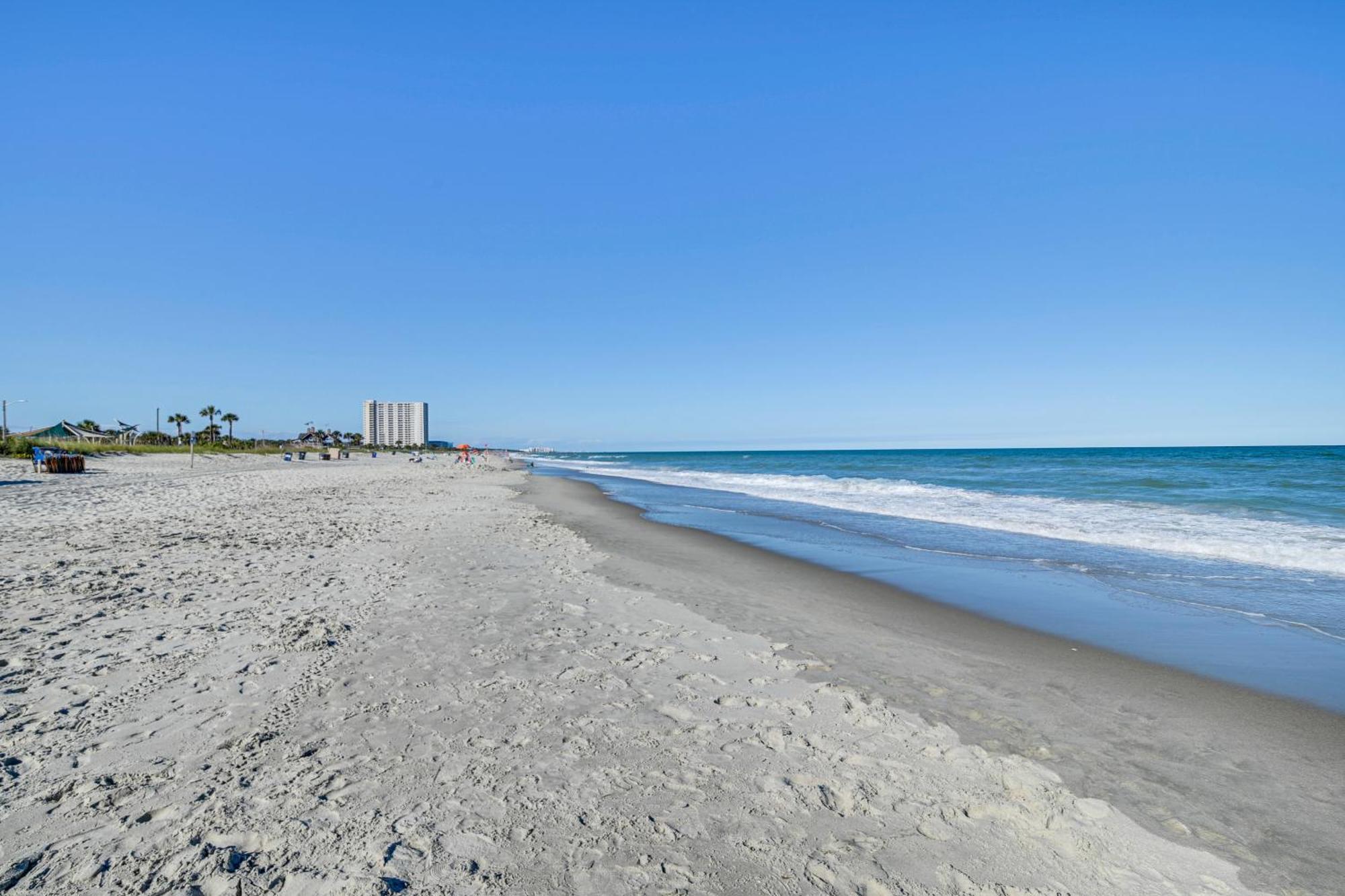 Myrtle Coastal With Amenities! *