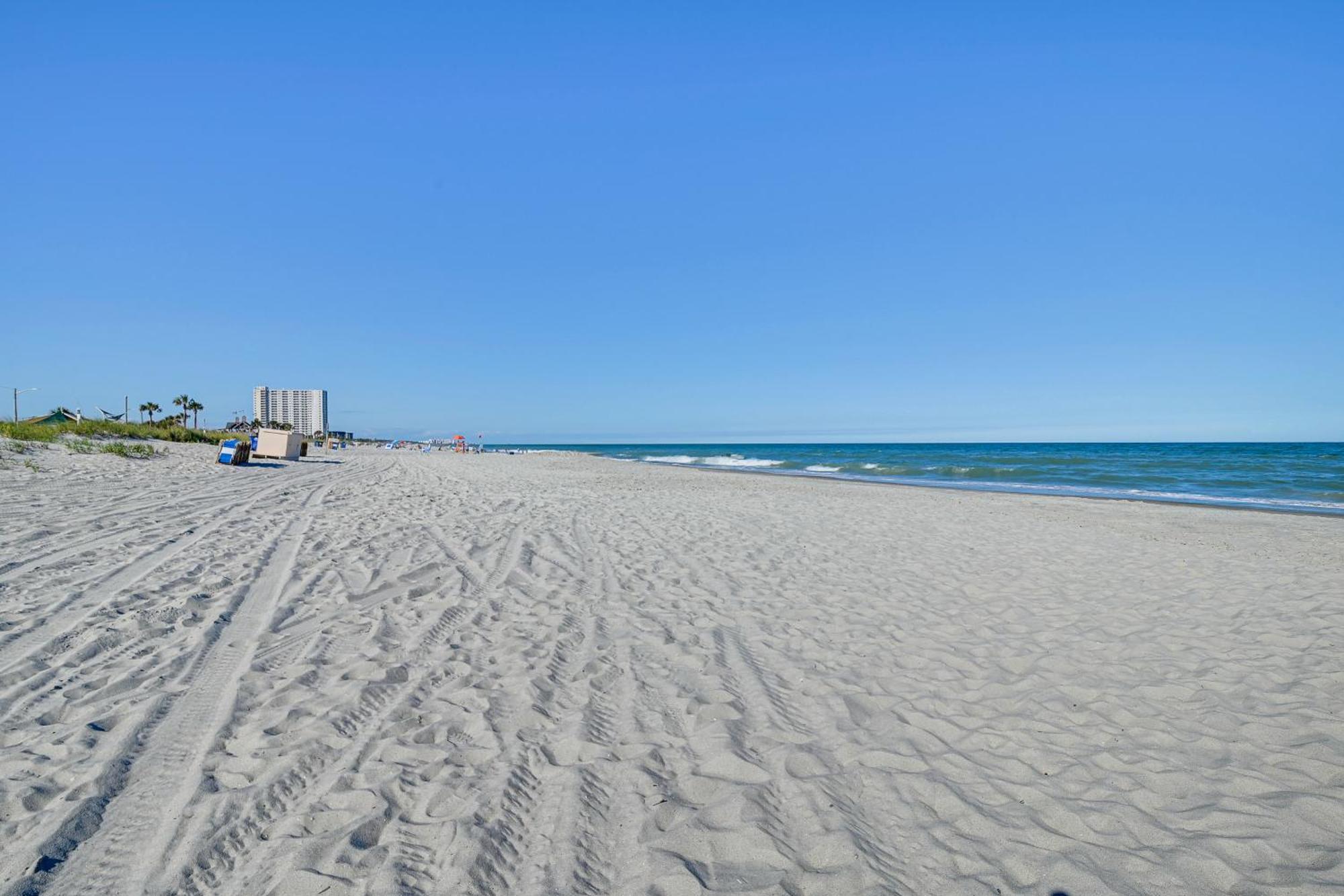 Myrtle Coastal With Amenities! Holiday home *