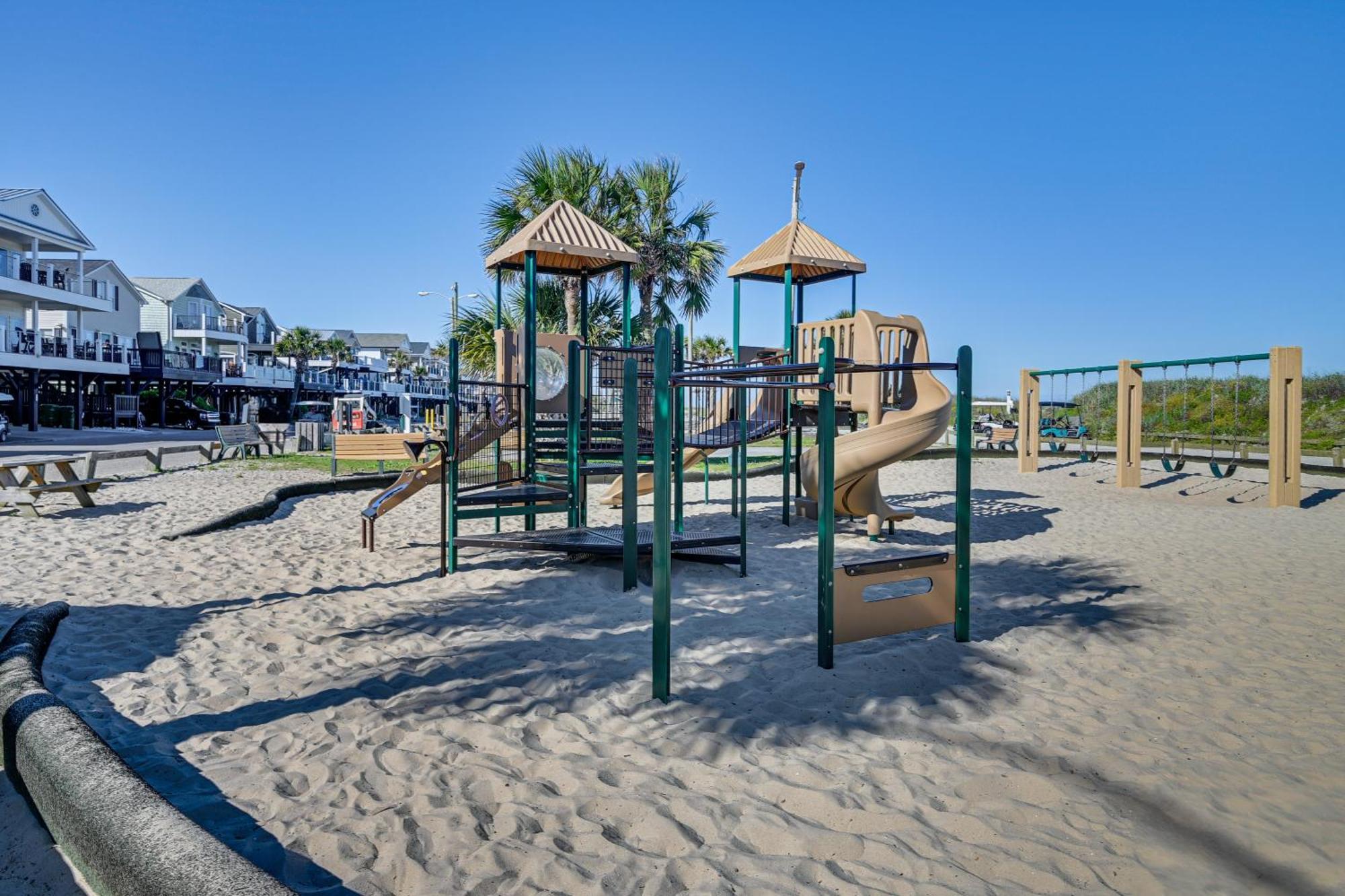 Myrtle Coastal With Amenities! Holiday home *