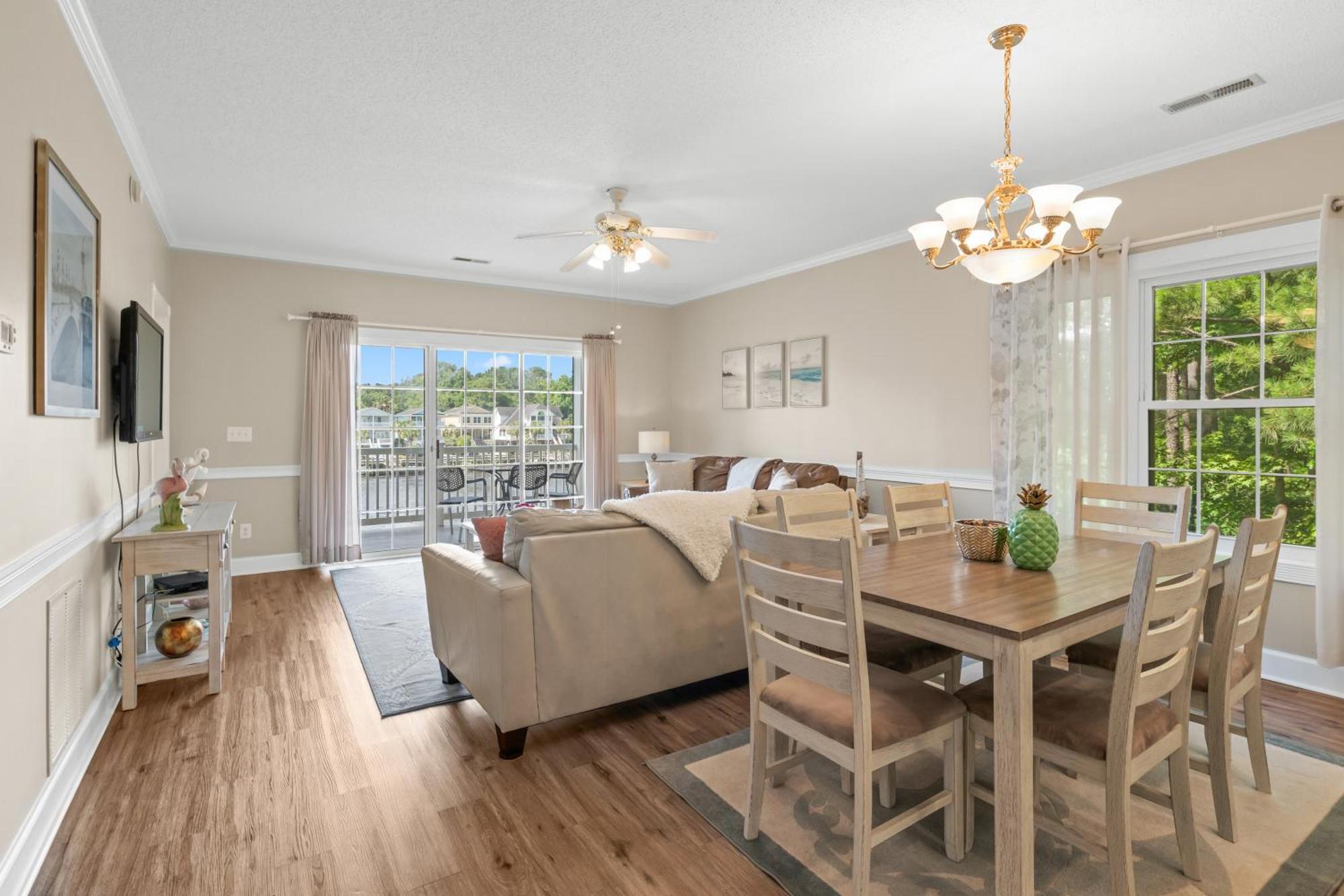 Updated 2 Bedroom Condo- Stunning Intercoastal Waterway Views! Riverwalk 204 Holiday home *