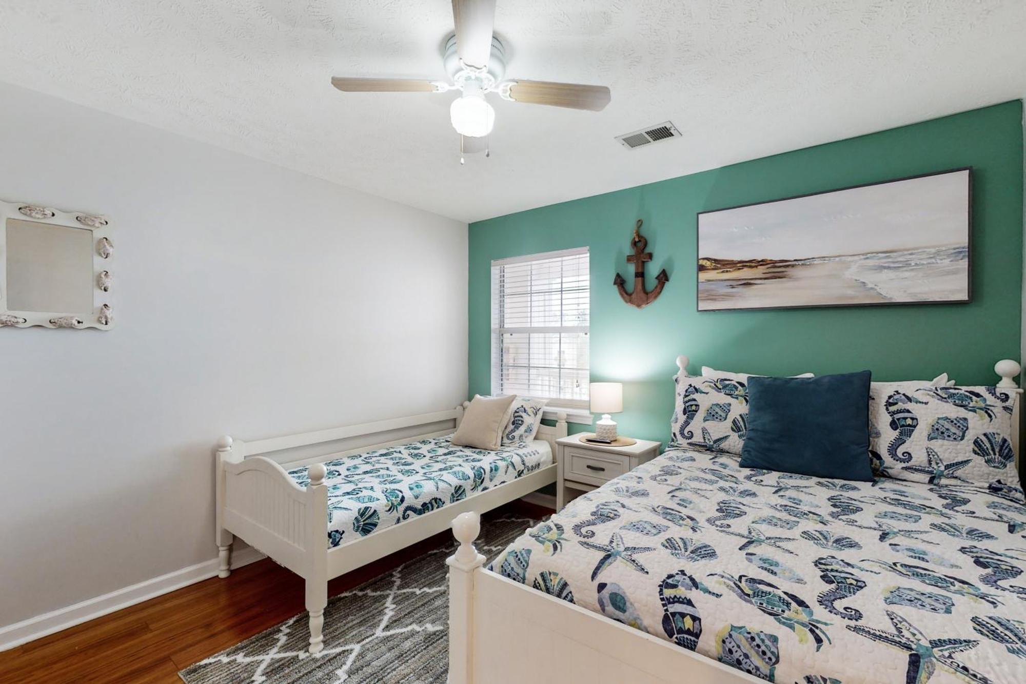 Anchors Away Apartment