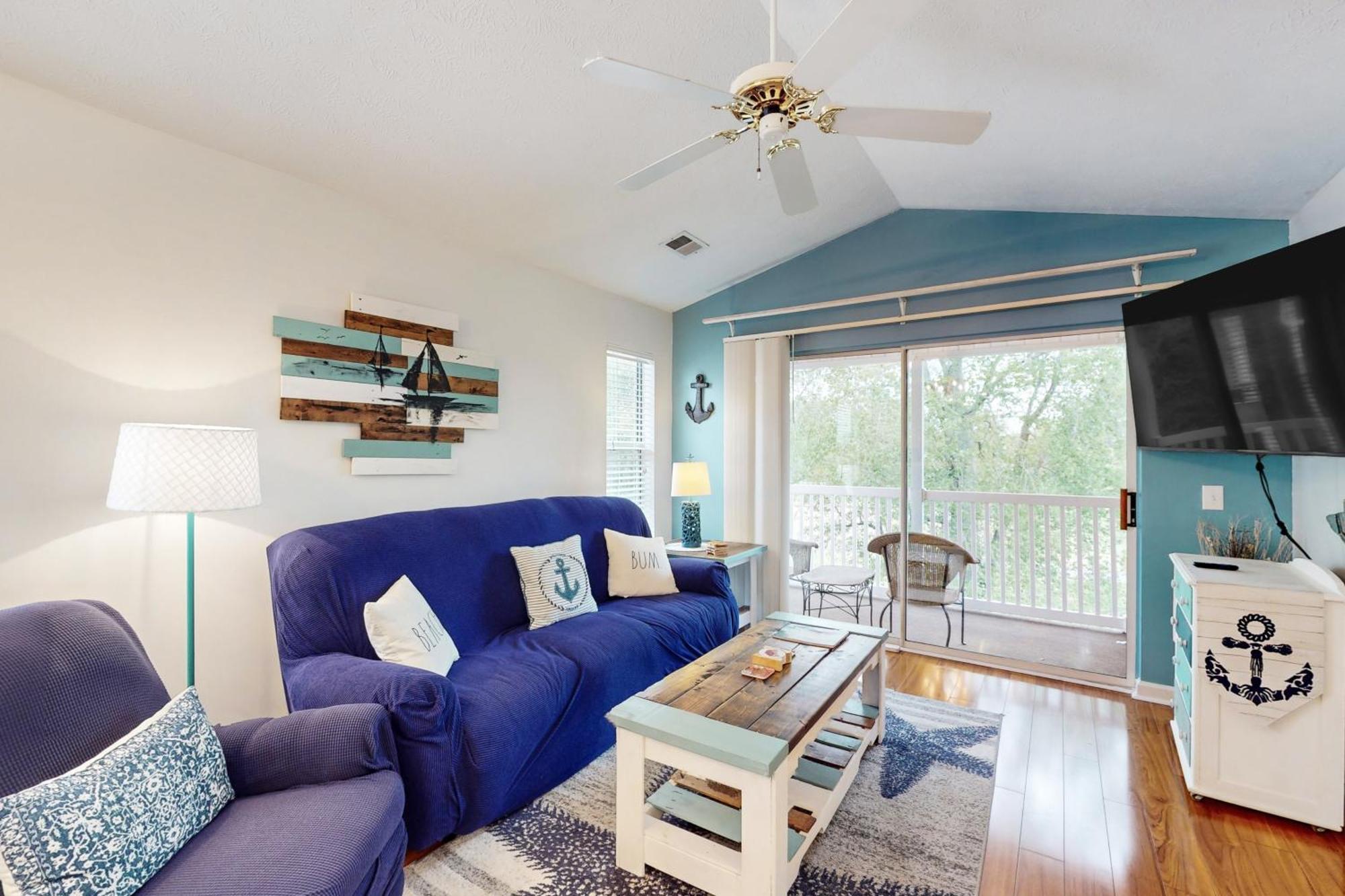 Anchors Away Apartment *