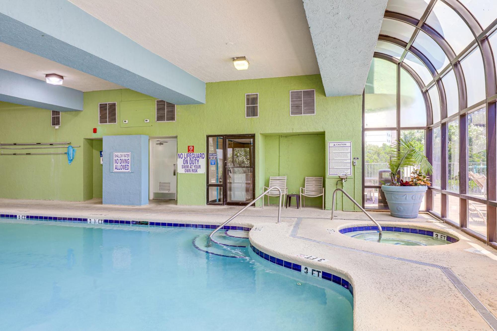 Myrtle With 2 Pools And Stunning Views! *
