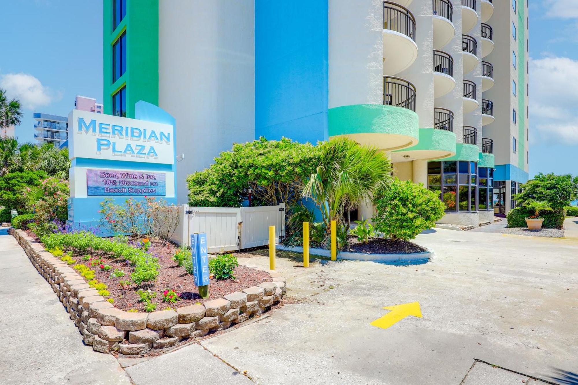 Myrtle With 2 Pools And Stunning Views!
