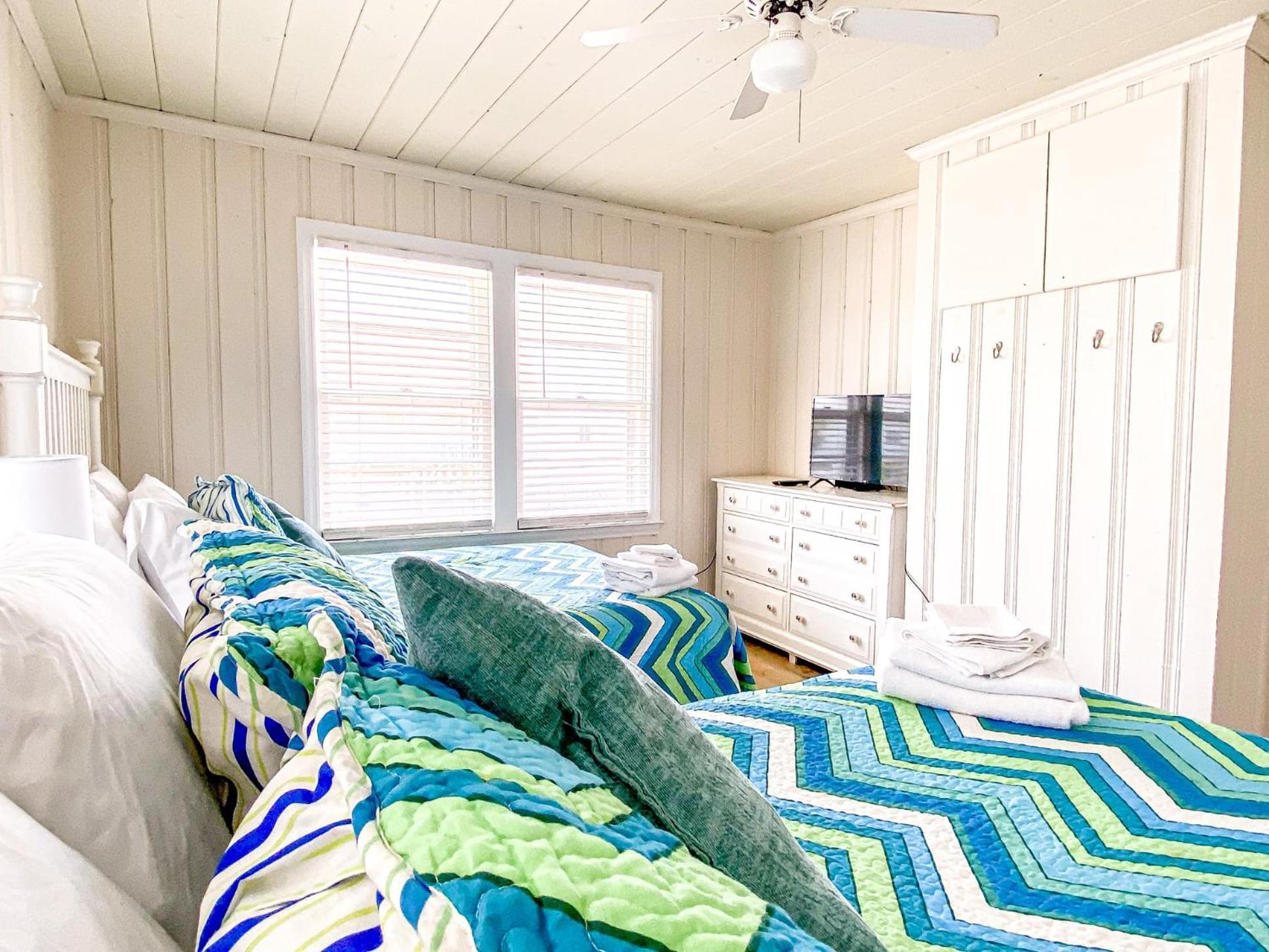 Dws Oceanfront House Huge Sun Deck Holiday home