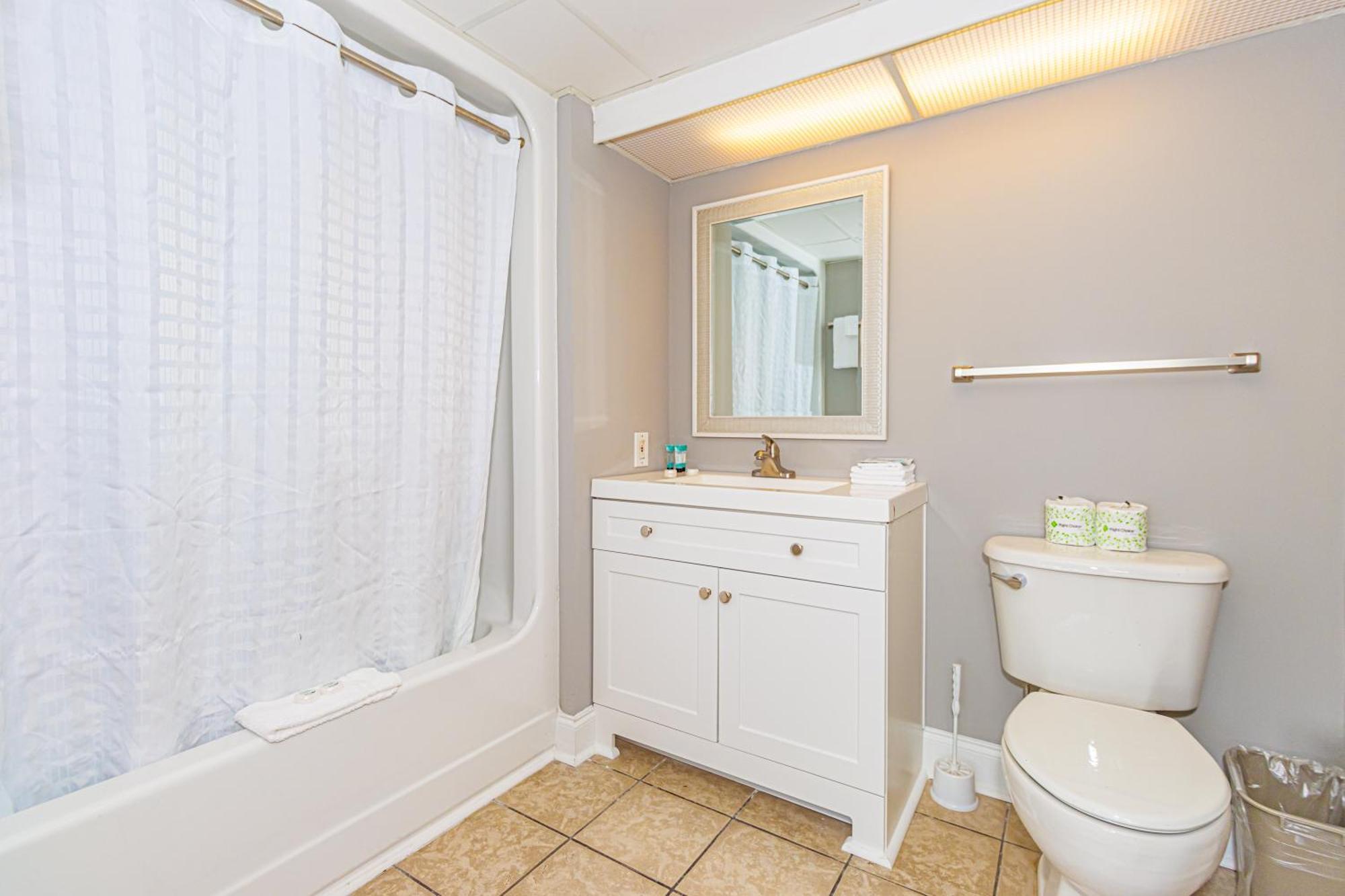 Direct Oceanfront 3 Bedroom - Compass Cove North Tower 1020 *