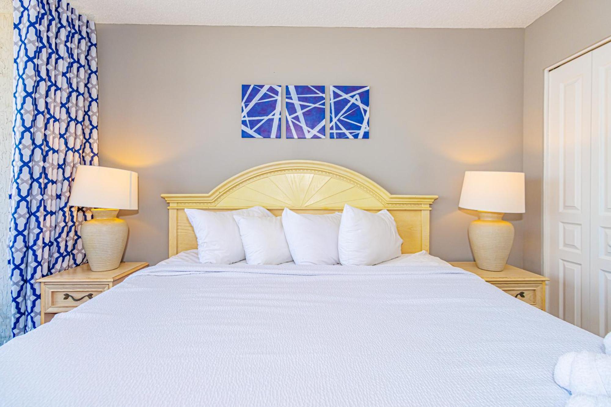 Holiday home Direct Oceanfront 3 Bedroom - Compass Cove North Tower 1020