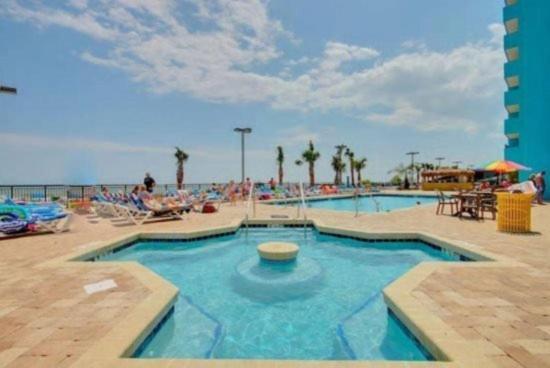 Landmark King Unit 710 Beautifully Updated Sleeps 4 Holiday home *
