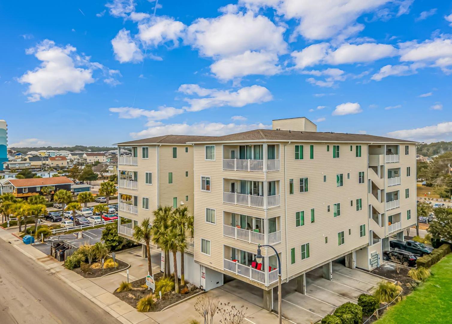Ocean Breeze Luxury 3d, Nicely Updated! Across From The Ocean! Sleeps 18 ! Apartment