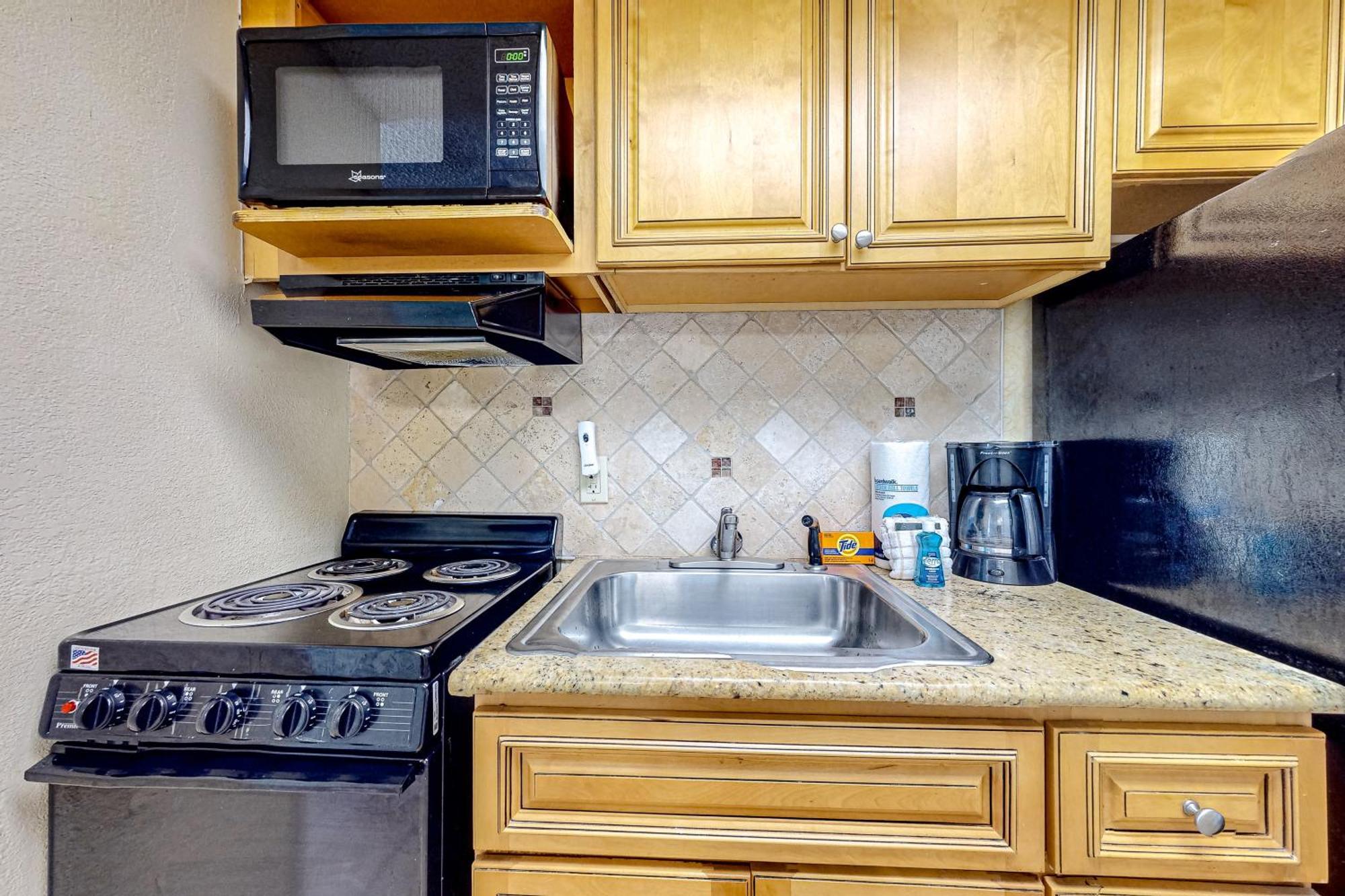 Apartment Compass Cove 655