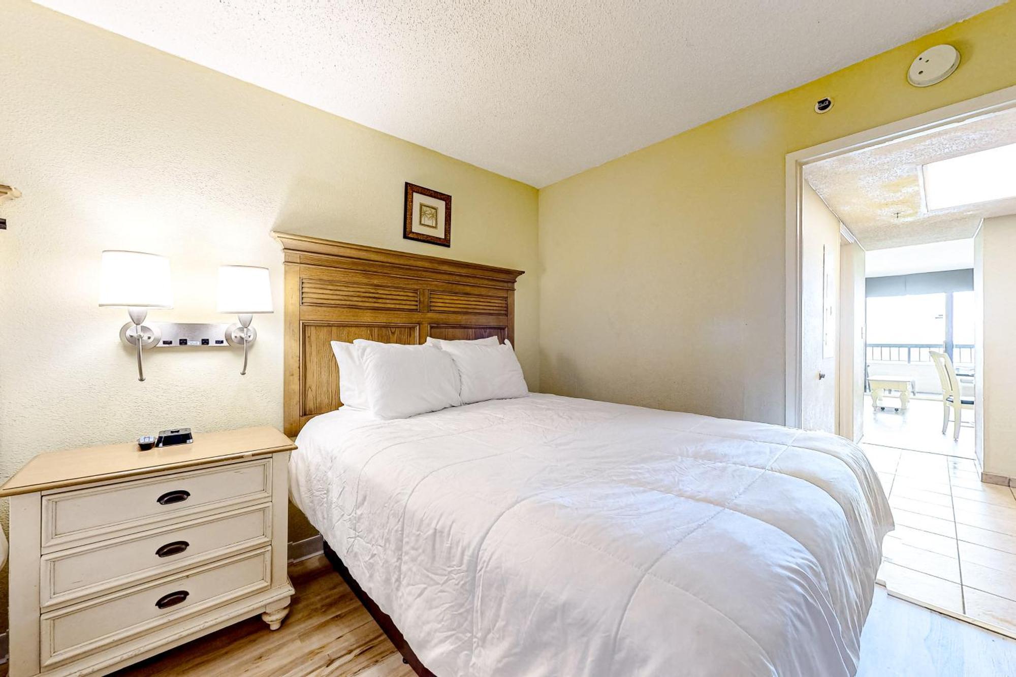 Compass Cove 655 Apartment *