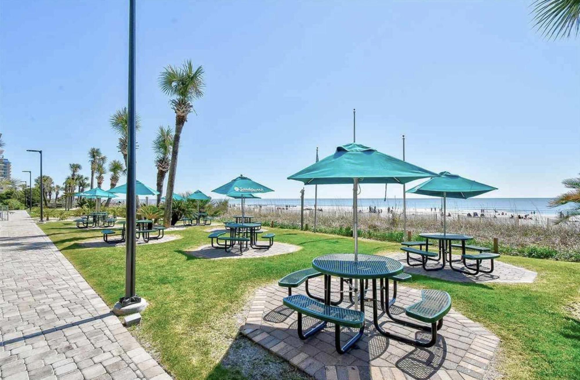*updated Family Escape*pools, Hot Tubs*p143 Apartment Myrtle Beach