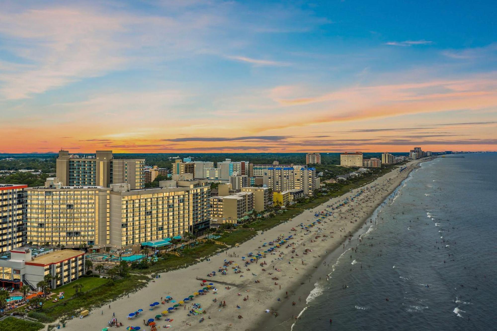 Apartment *updated Family Escape*pools, Hot Tubs*p143