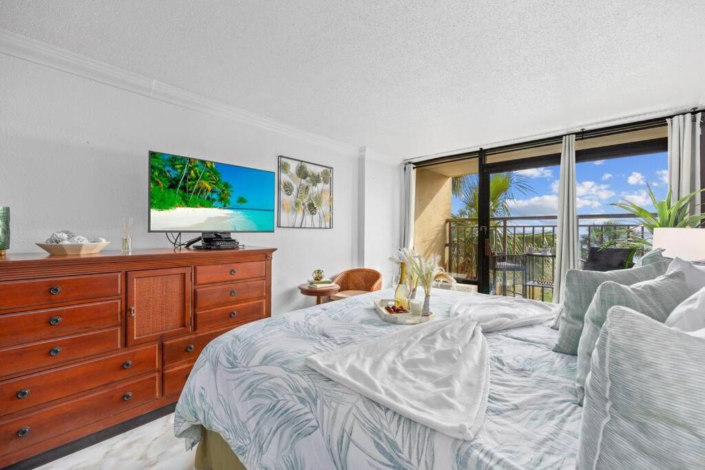 Oceanfront Romantic King On The Boardwalk * Myrtle Beach