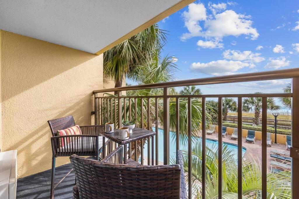 Oceanfront Romantic King On The Boardwalk Apartment Myrtle Beach