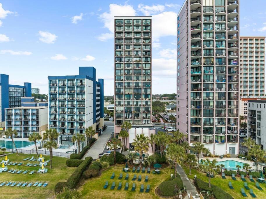 Seaside Serenity Superb Oceanfront 1br Apartment *