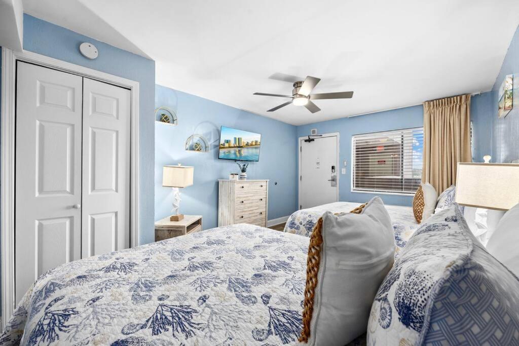Apartment Seaside Serenity Superb Oceanfront 1br