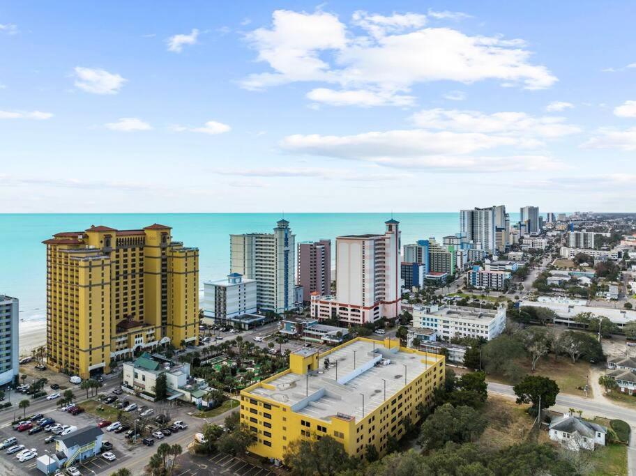 Apartment Seaside Serenity Superb Oceanfront 1br *