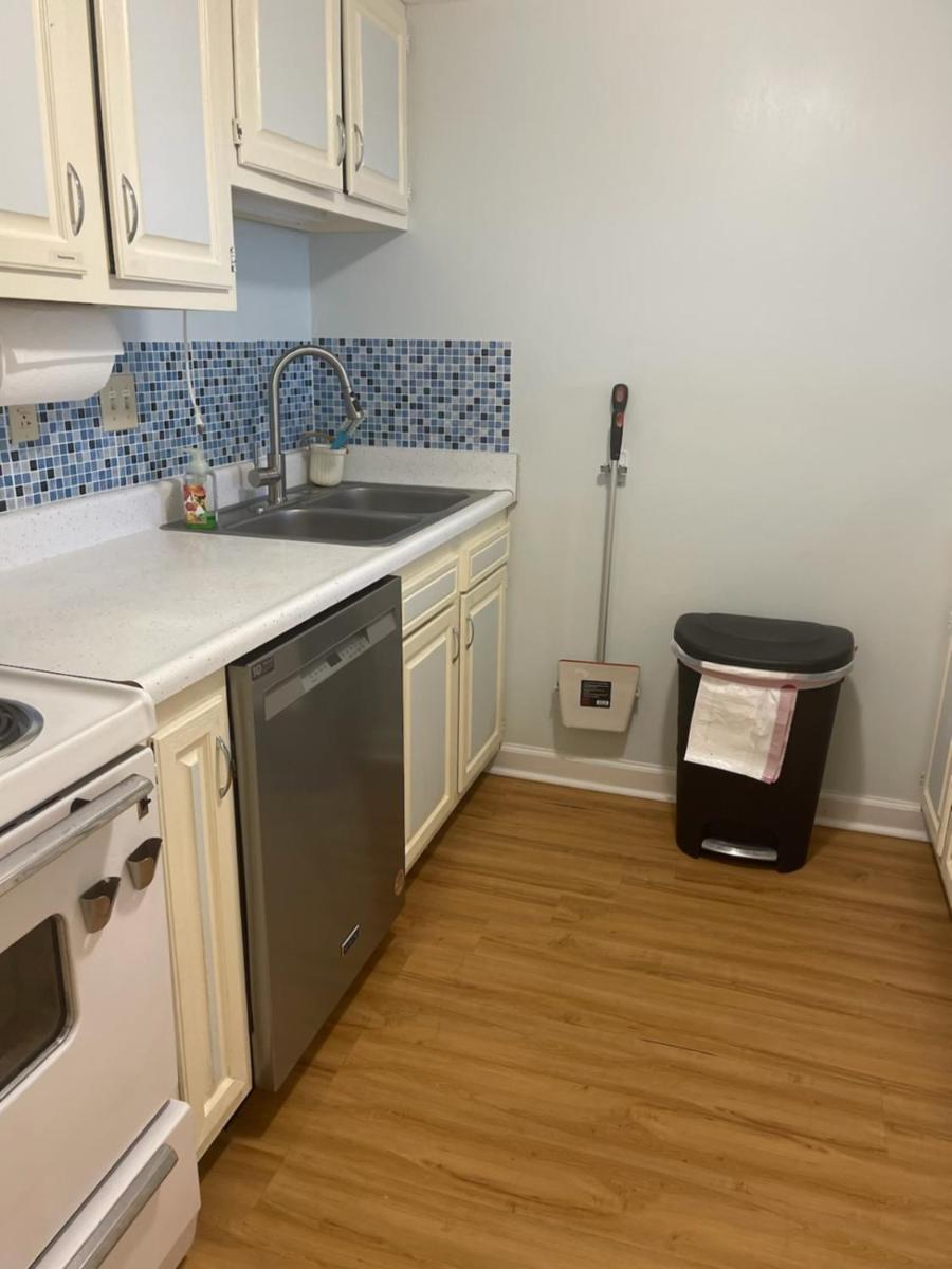 2 Blocks To Beach, 2big Br For 7 On Ht 7th Floor