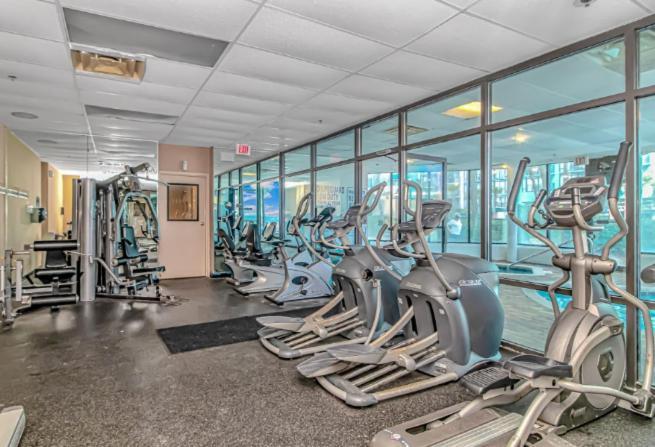 Ocean View 2 Bedroom Condo- Sleeps 6! Palace 1407