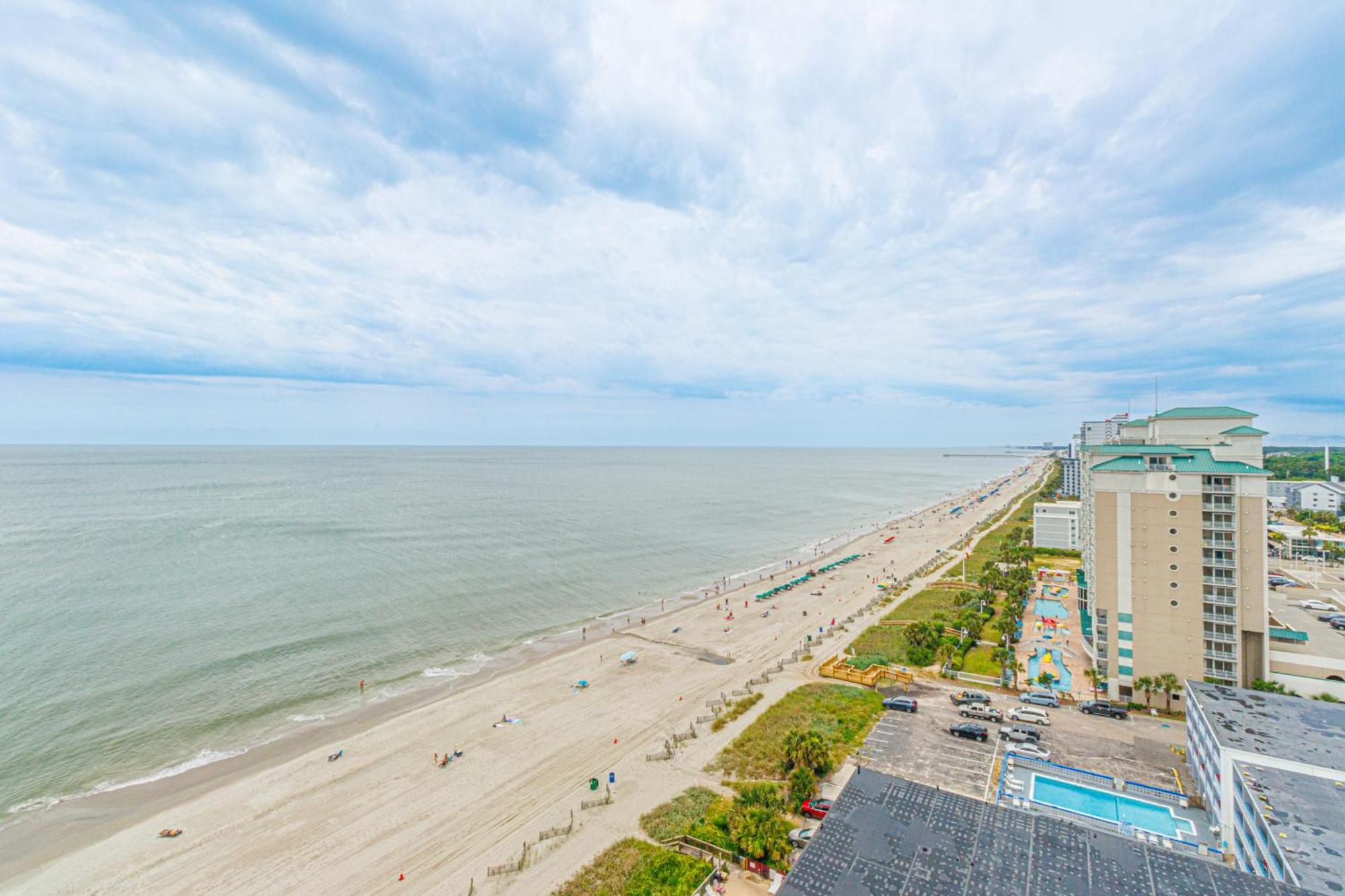 Holiday home Ocean View 2 Bedroom Condo- Sleeps 6! Palace 1407
