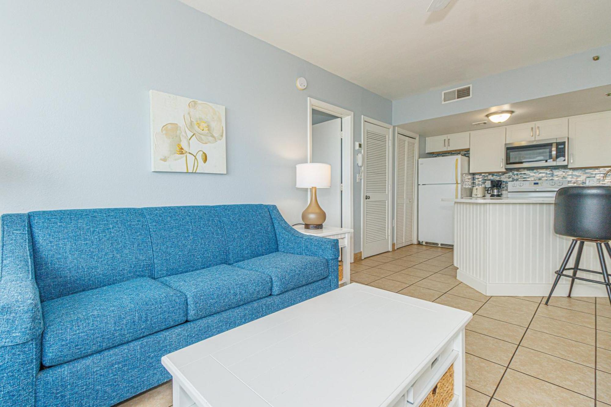 Holiday home Ocean View 2 Bedroom Condo- Sleeps 6! Palace 1407