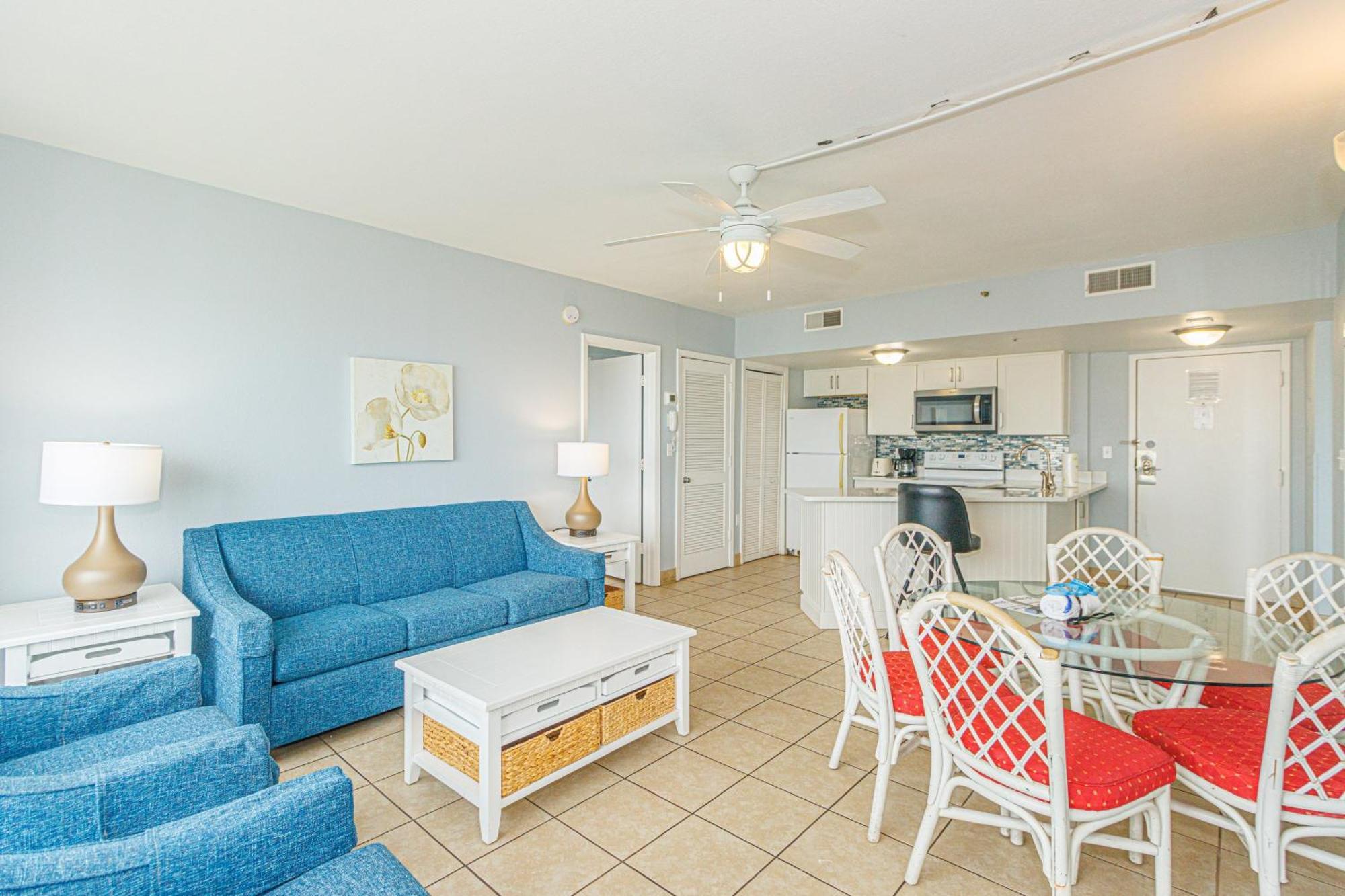 Holiday home Ocean View 2 Bedroom Condo- Sleeps 6! Palace 1407
