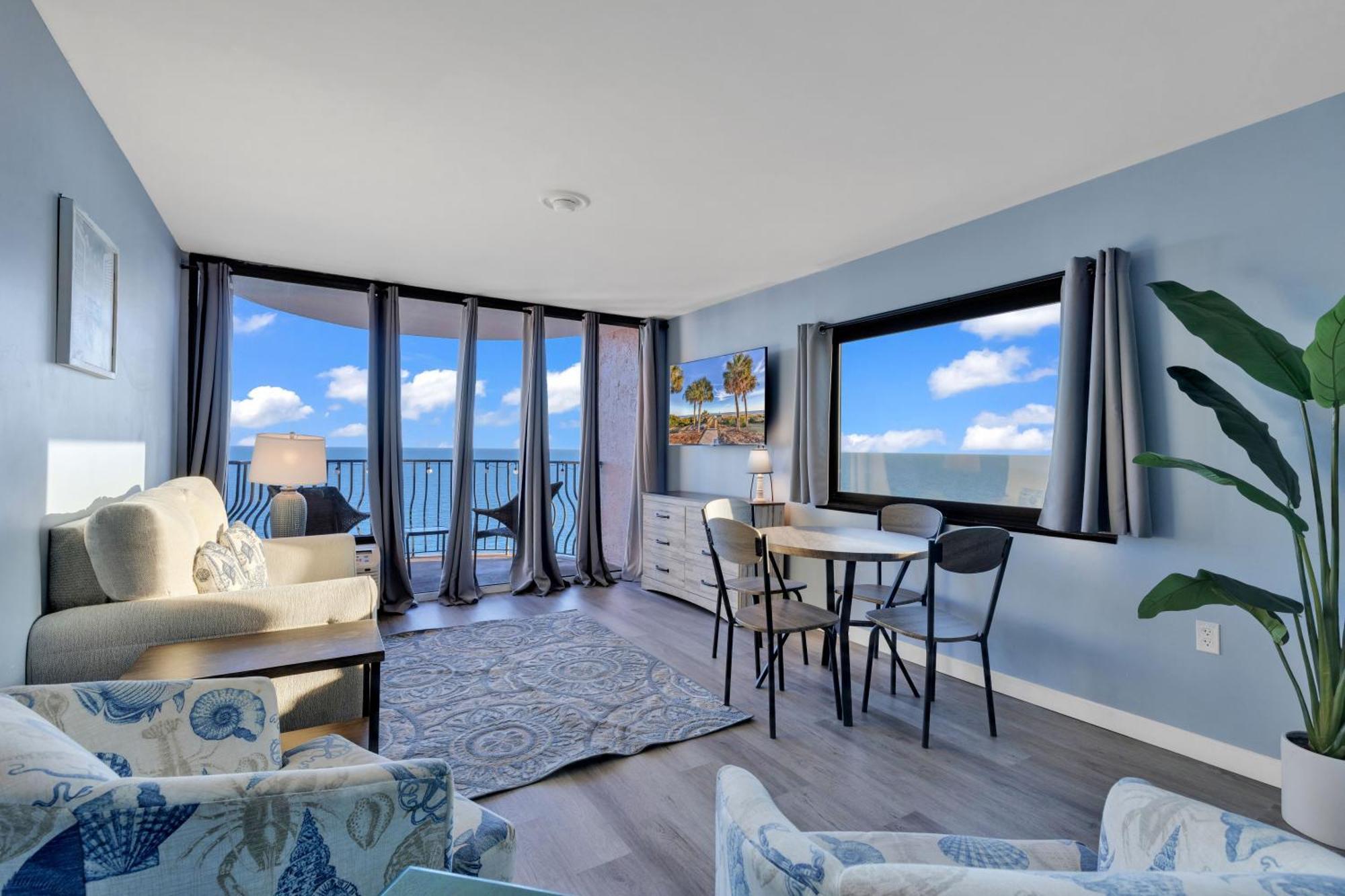 The Palms Apartment *