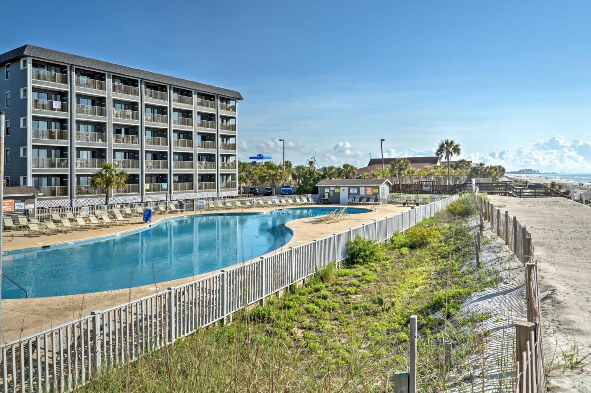 Myrtle In Gated Community With Pools! Apartment