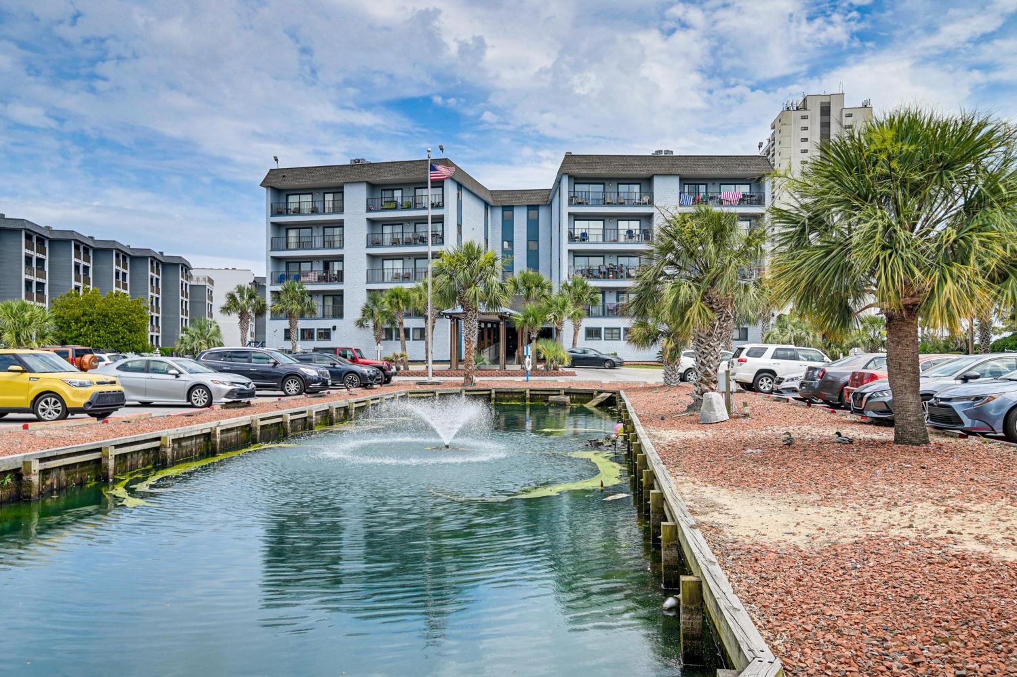 Myrtle In Gated Community With Pools! Apartment *