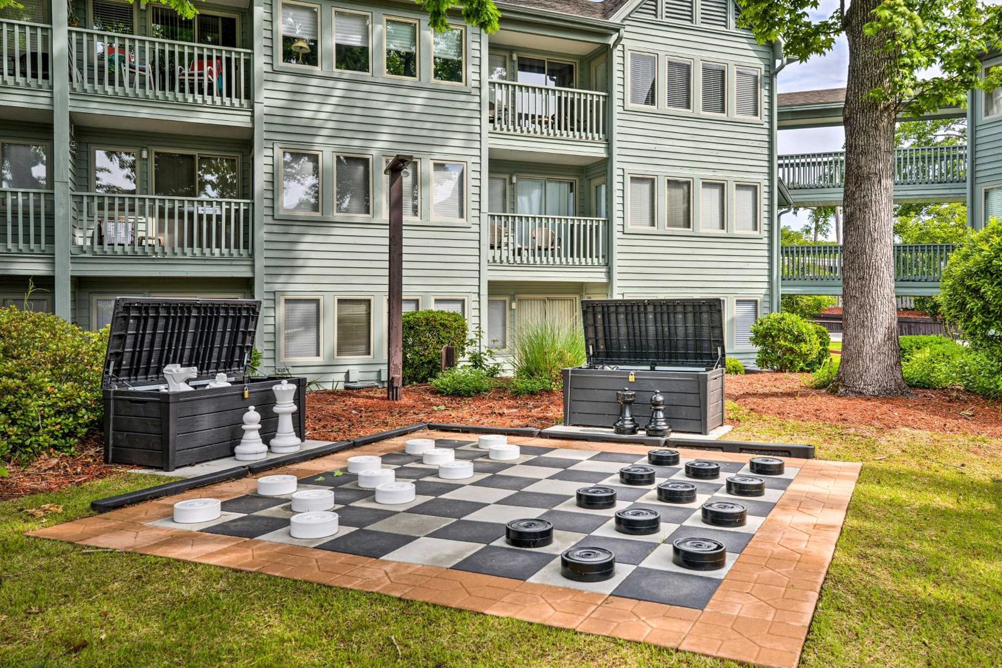 Apartment Myrtle In Gated Community With Pools! Myrtle Beach