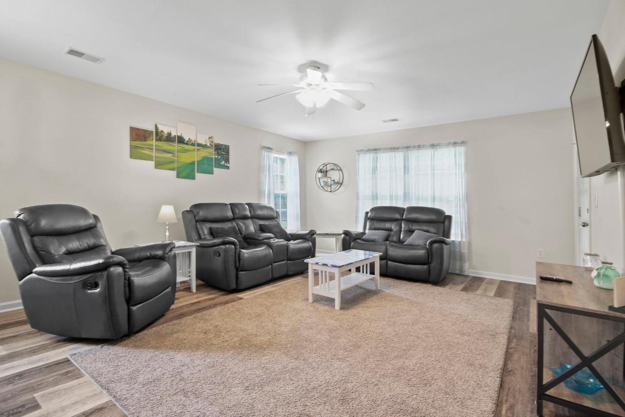 Greenside Getaway Retreat Apartment